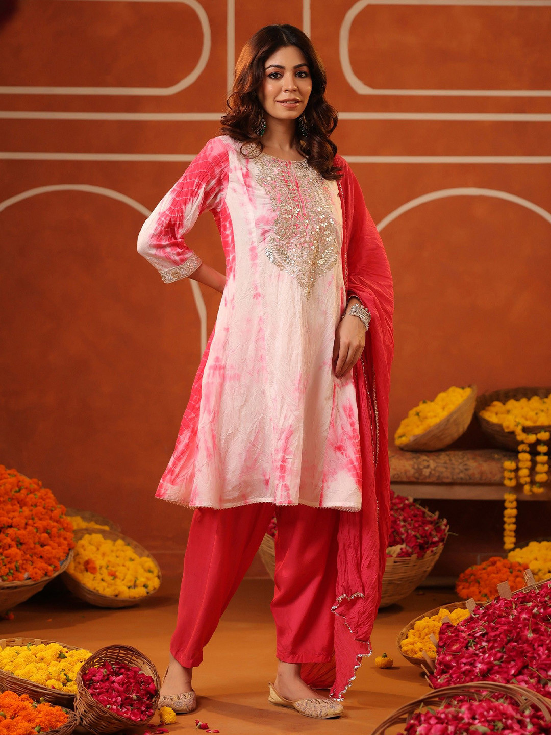 SCAKHI Women Dyed Shibori Chanderi Silk Zari Thread Work Kurta with Salwar & Dupatta