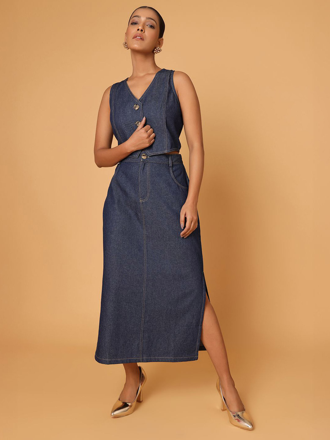 BLANC9 V-Neck Sleeveless Waistcoat With Skirt Co-Ords