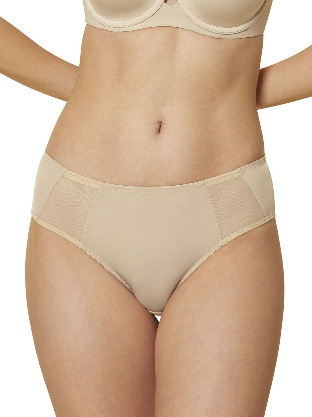Triumph Mid-Rise Light-Weight Breathable Basic Briefs 756I633 NN S