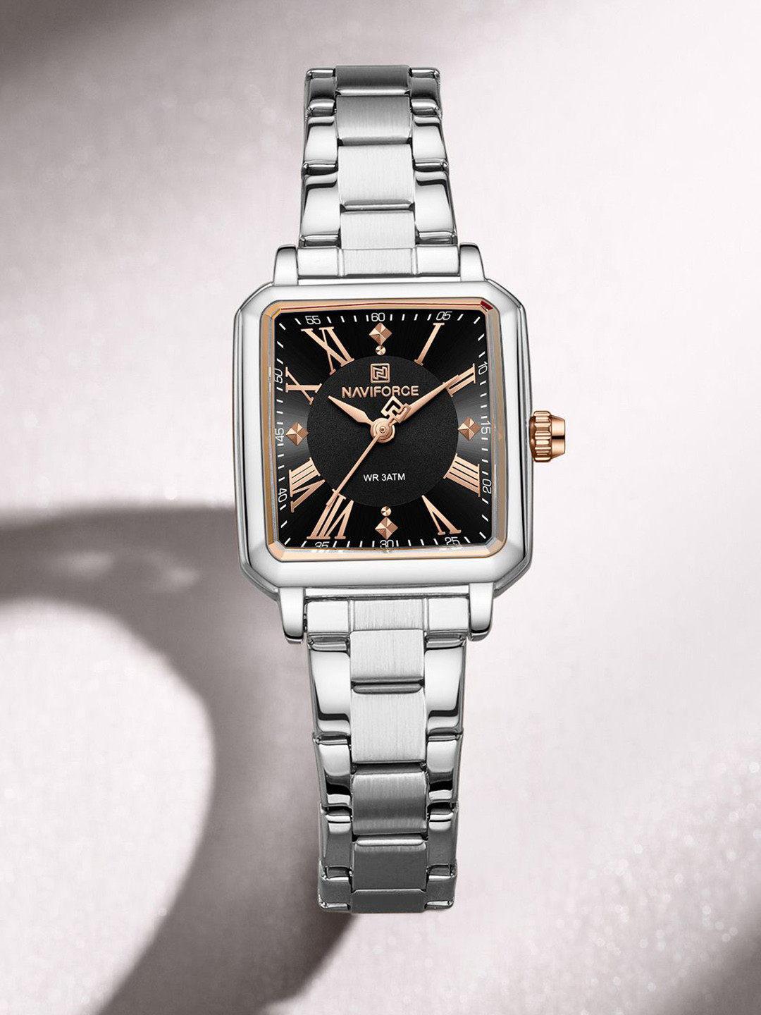 Naviforce Women Stainless Steel Bracelet Style Straps Analogue Watch NF5065_S B