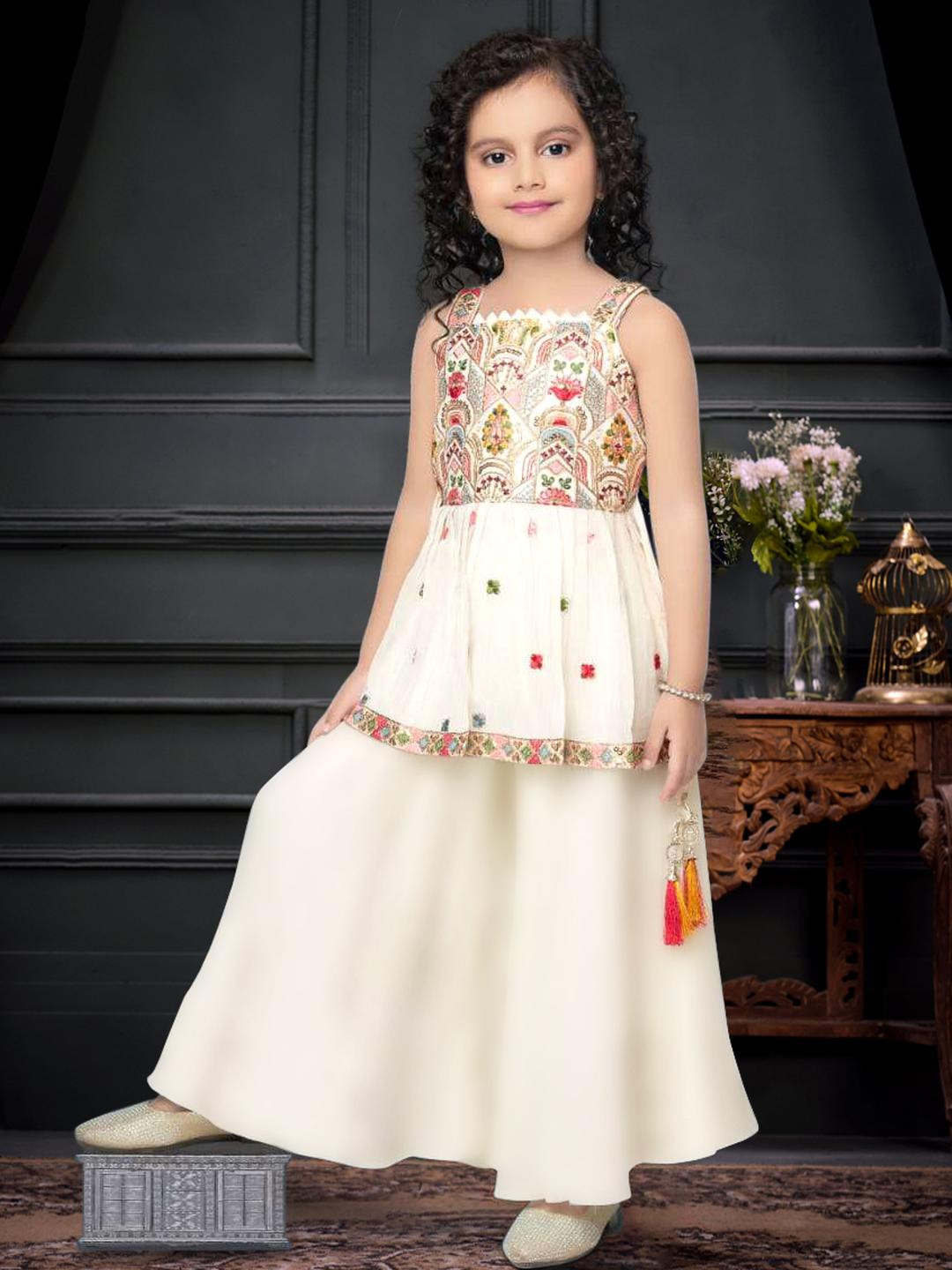 MD ENTERPRISE Kids-Girls White Clothing Set