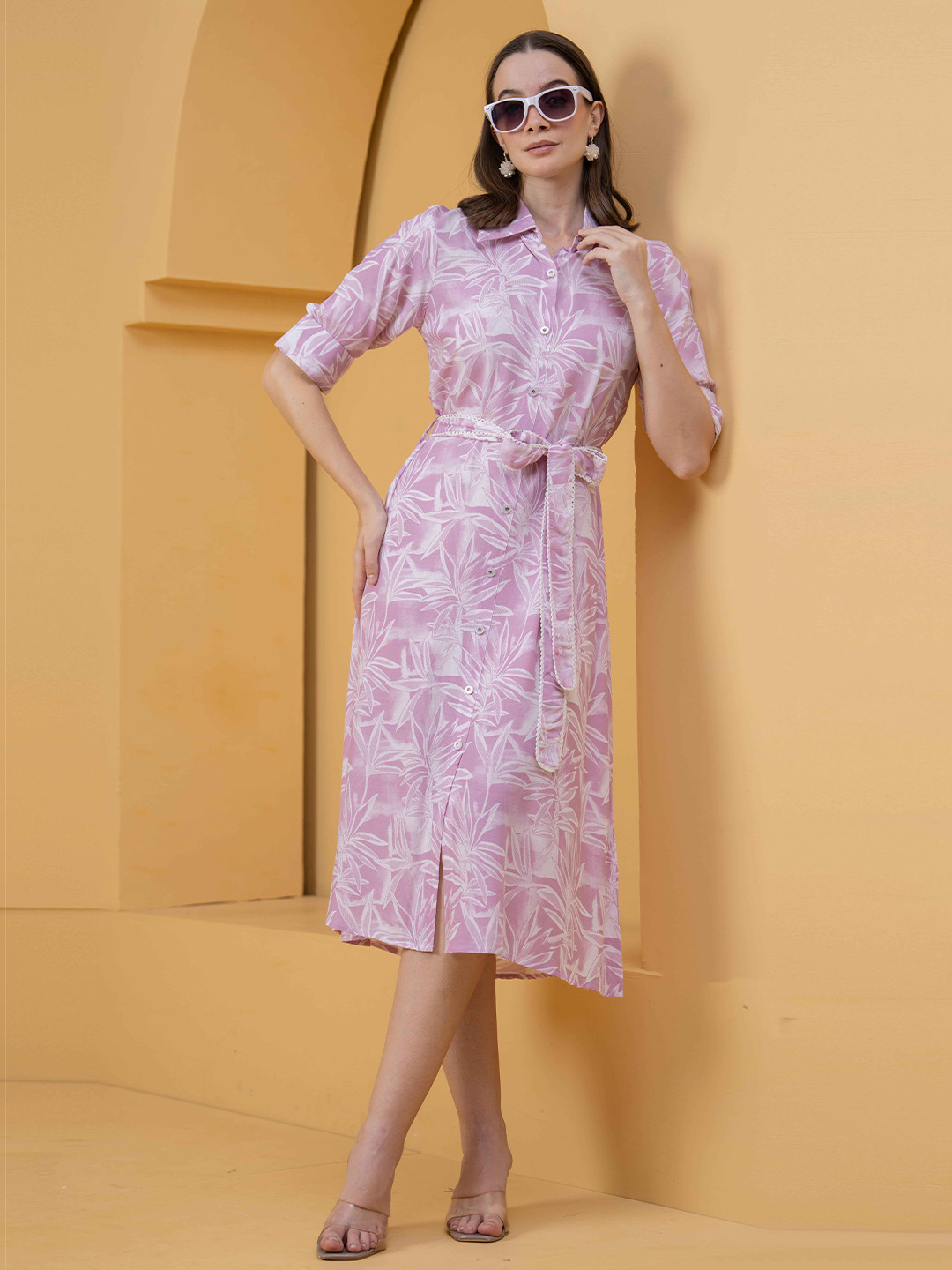 OH MI DIOS Fit & Flare Midi Dress