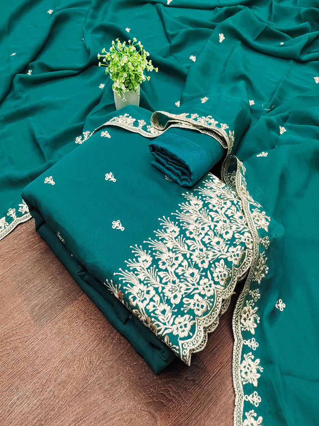 Lilots Floral Embroidered Thread Work Georggette Unstitched Dress Material