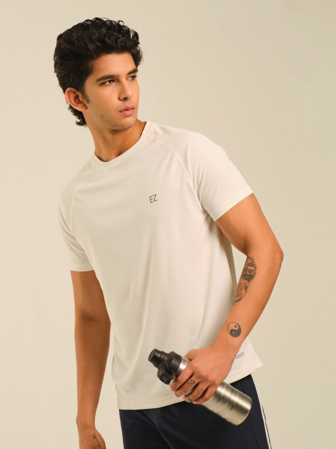 EAZY Men Dri-FIT Solid Round Neck T-shirt