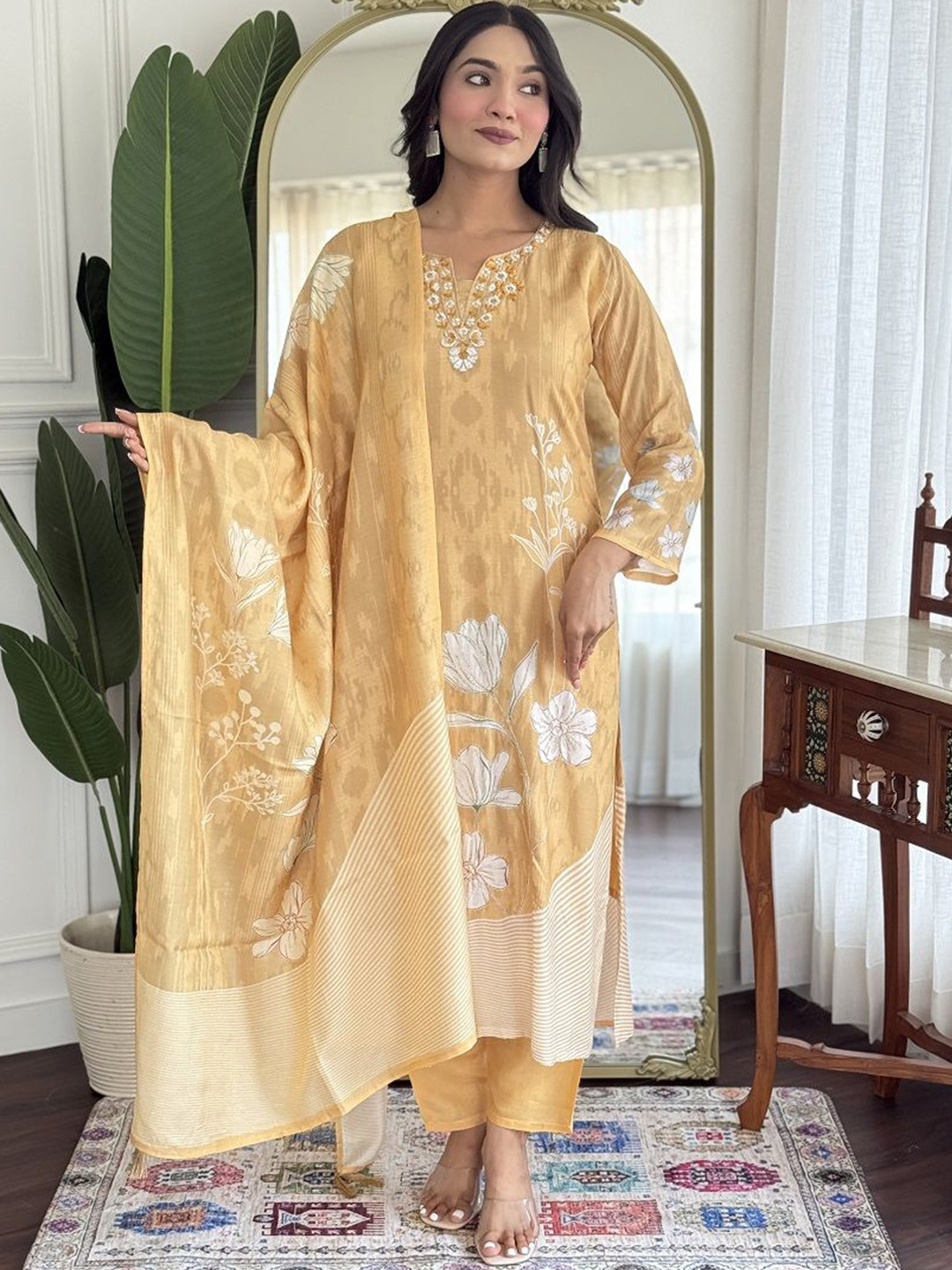 S.K.C Women Floral Printed Regular Pure Cotton Kurta with Pyjamas & Dupatta