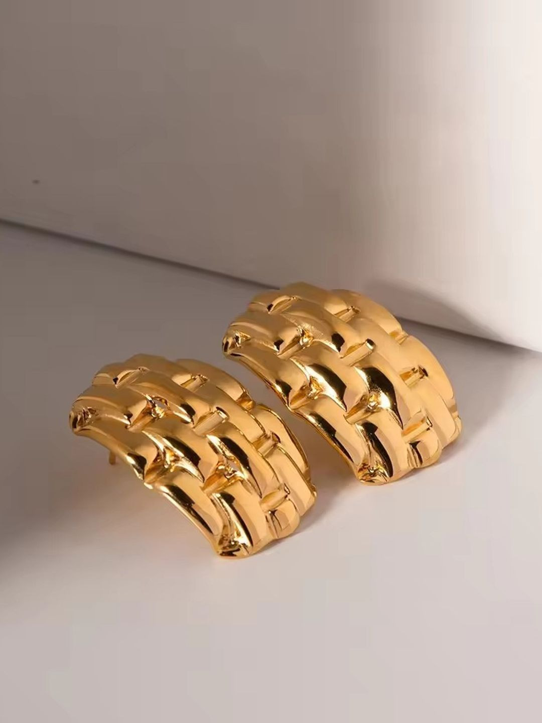 KRENOZ Gold Plated Texture Geometric Shaped Studs
