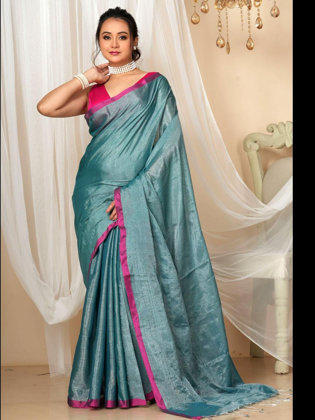 Crochetin Tissue Saree with Blouse Piece