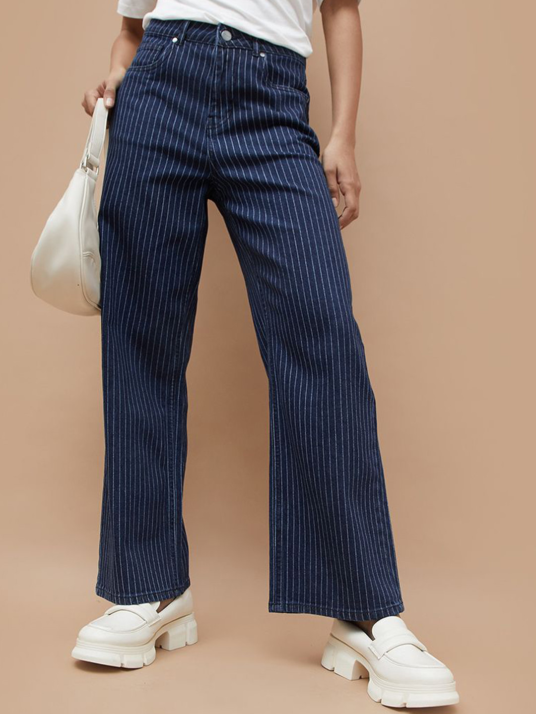 Fame Forever by Lifestyle Women Wide Leg Mid-Rise Jeans