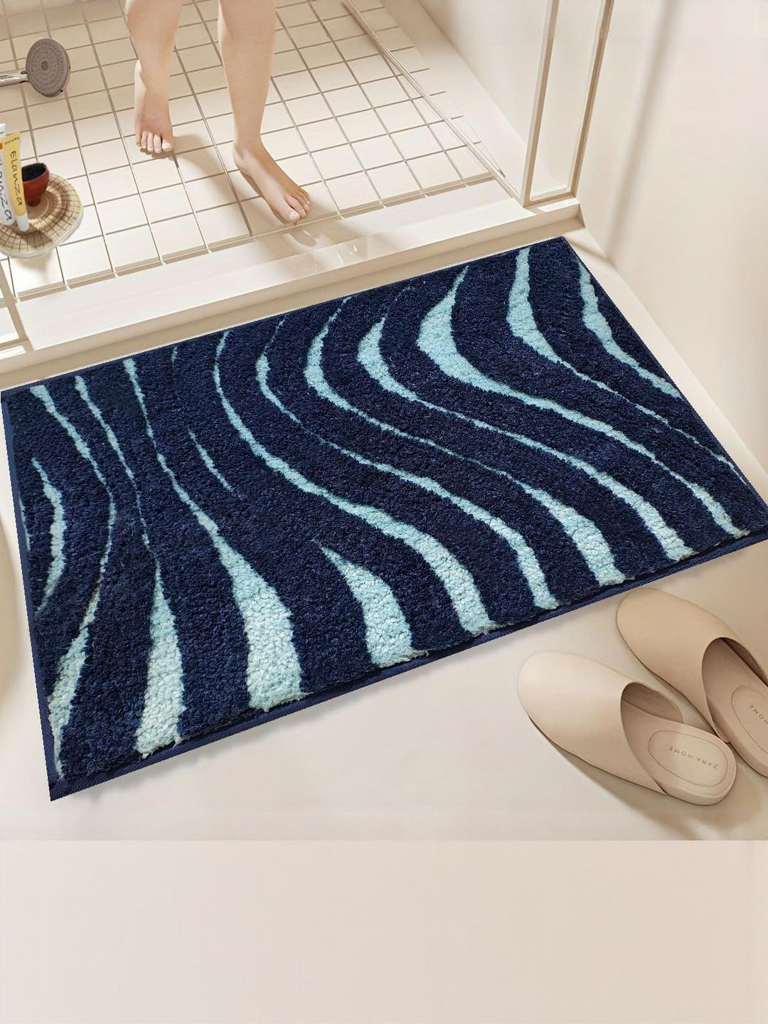 Elanza Pack of 12000 GSM Microfibre Anti-Skid Bath Rugs