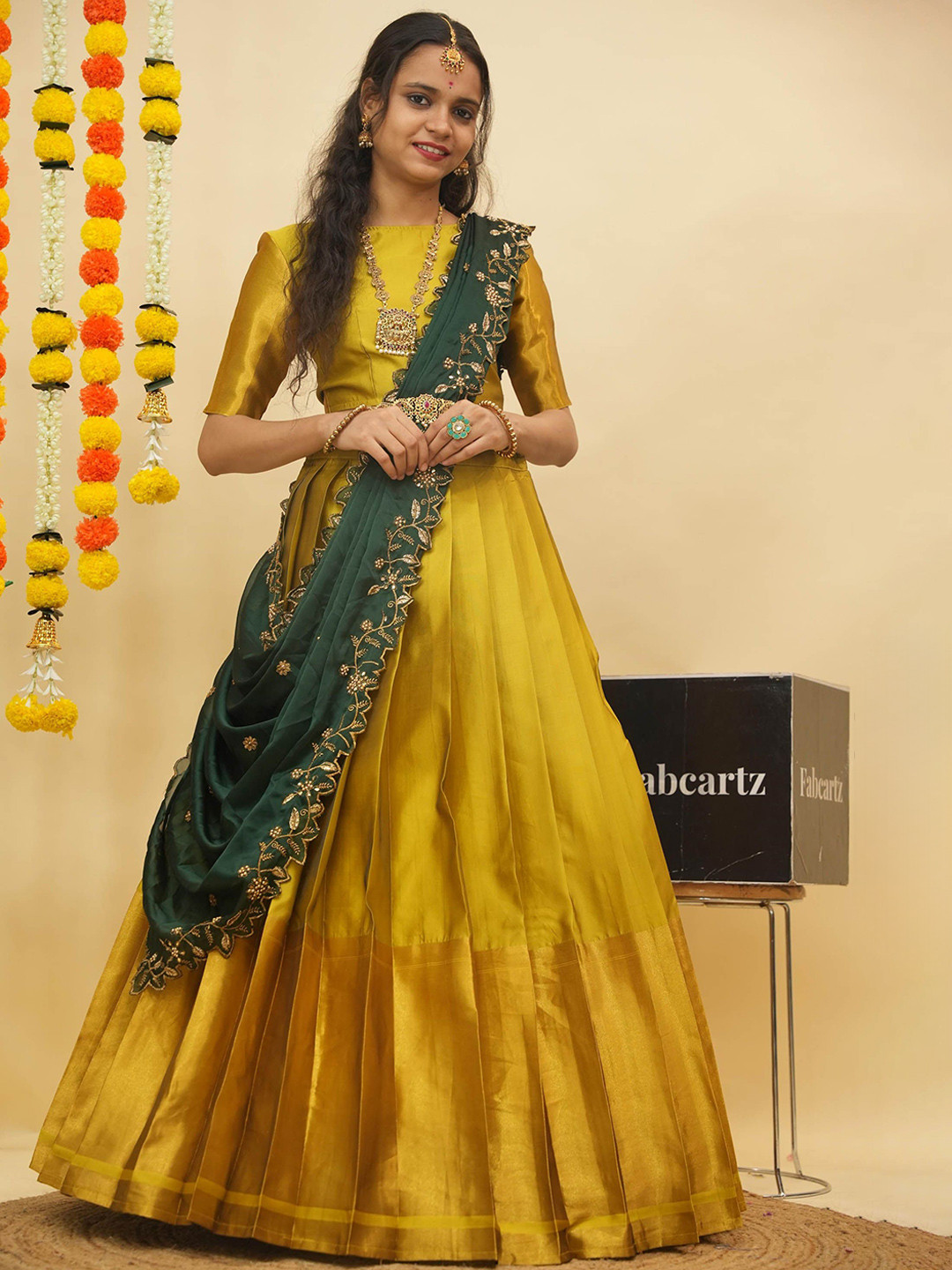 Fabcartz Women Beads and Stones Semi-Stitched Lehenga & Unstitched Blouse With Dupatta
