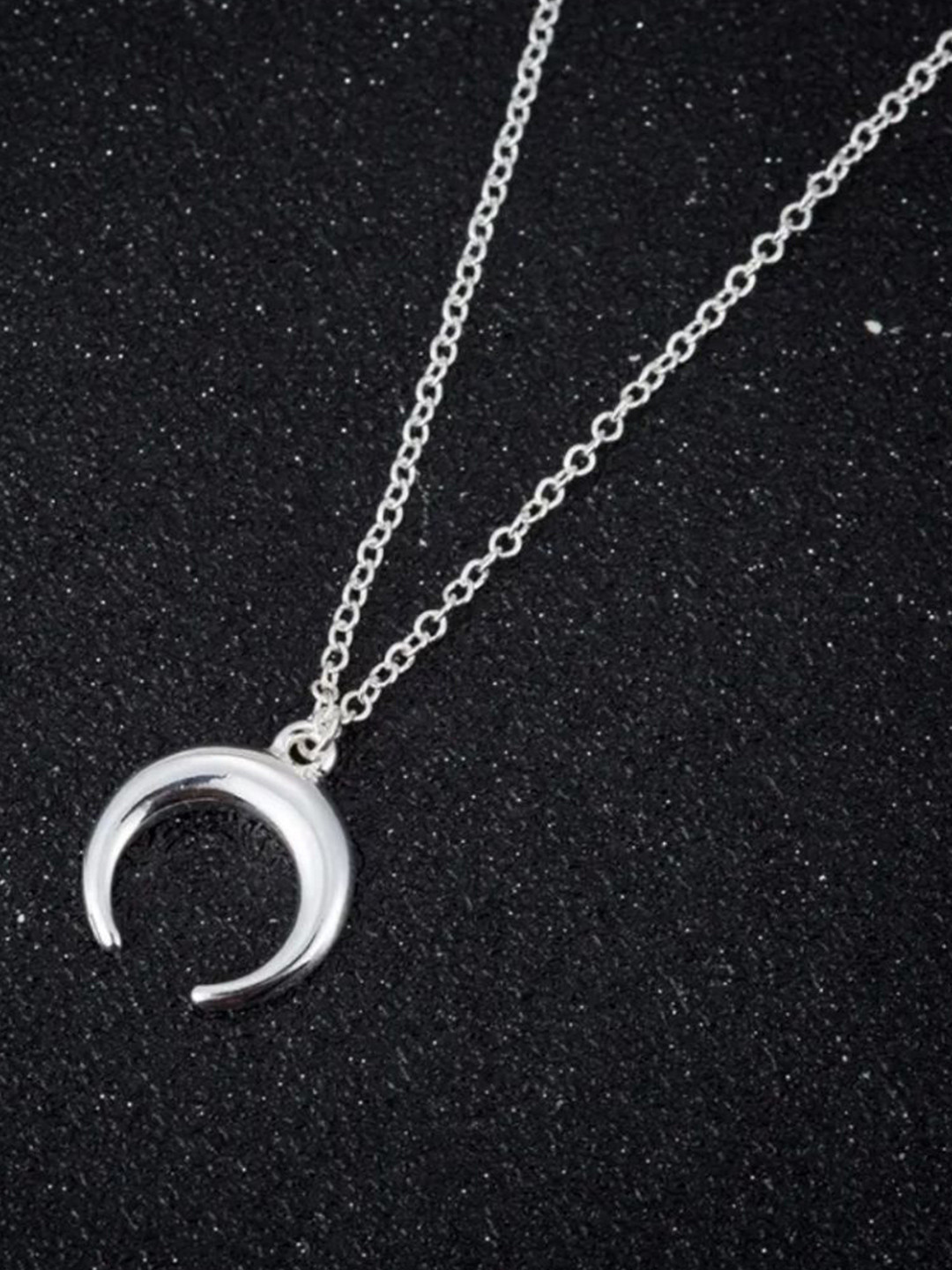 Estailo fashion Silver-Plated Necklace