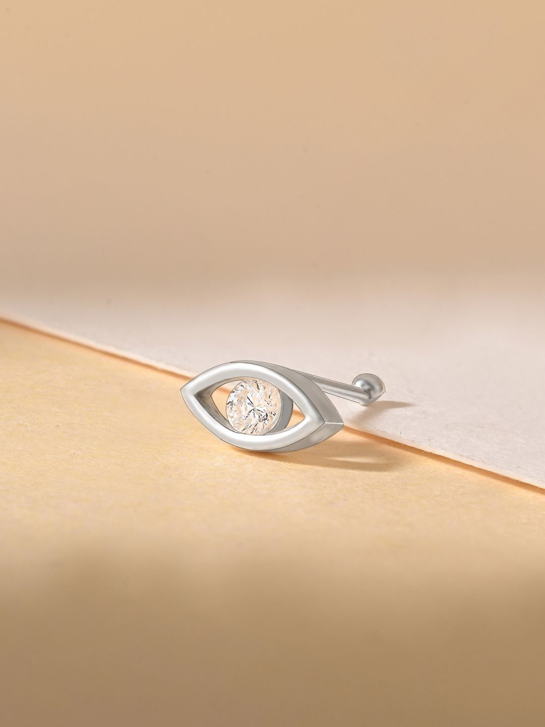 TOUCH925 Gleaming Eye Nose Pin in 925 Silver