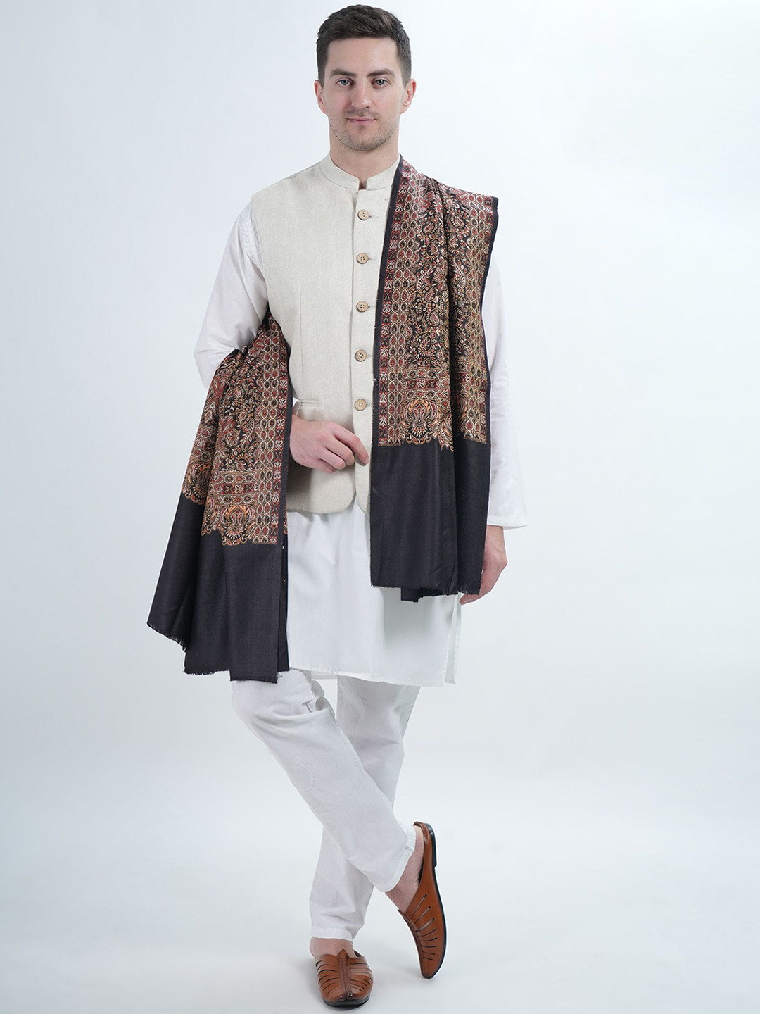 Manra Men Ethnic Motifs Woven Design Kashmiri Wool Shawl