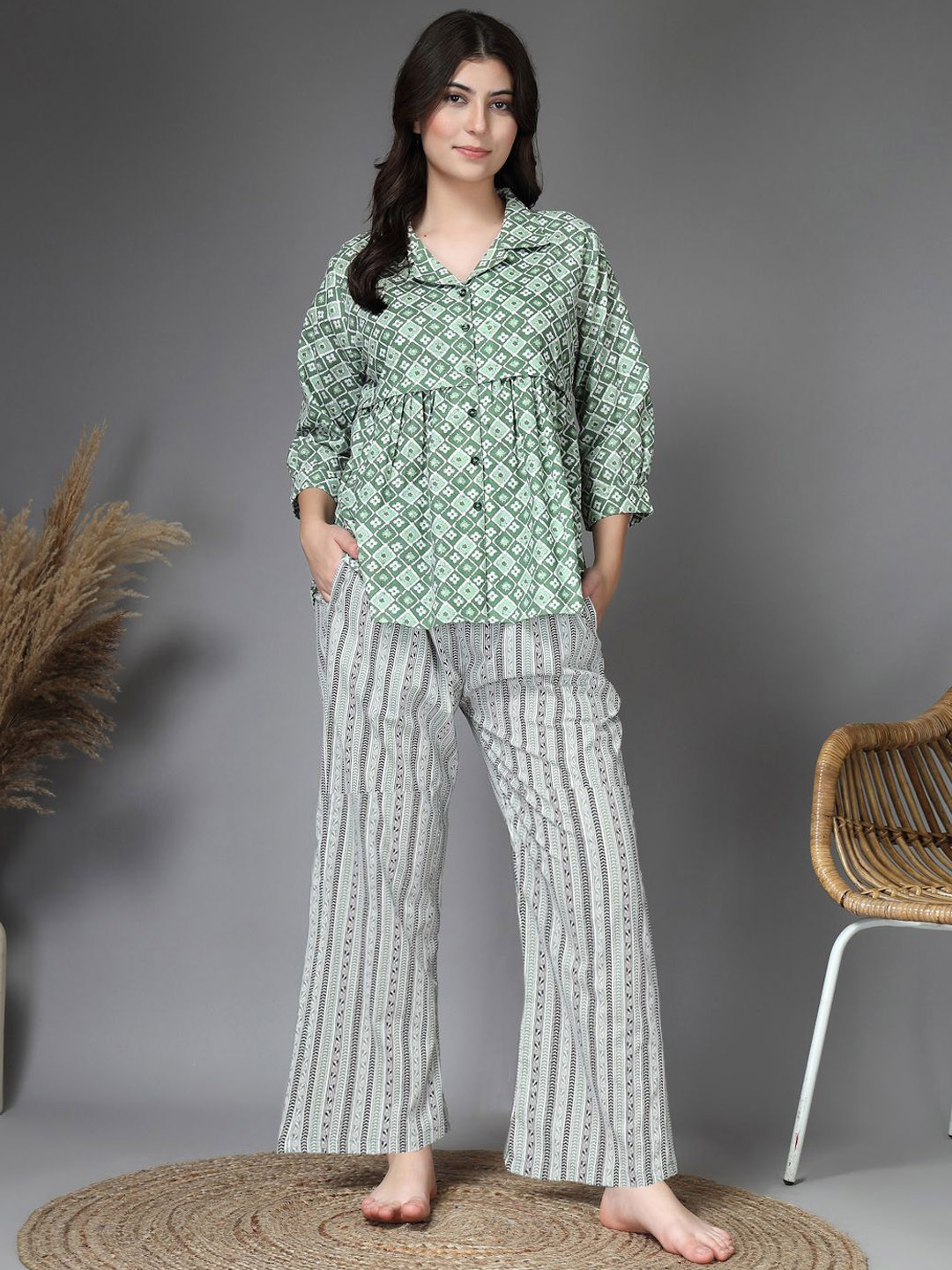 ETC Women Printed Laprl Collar Night suit