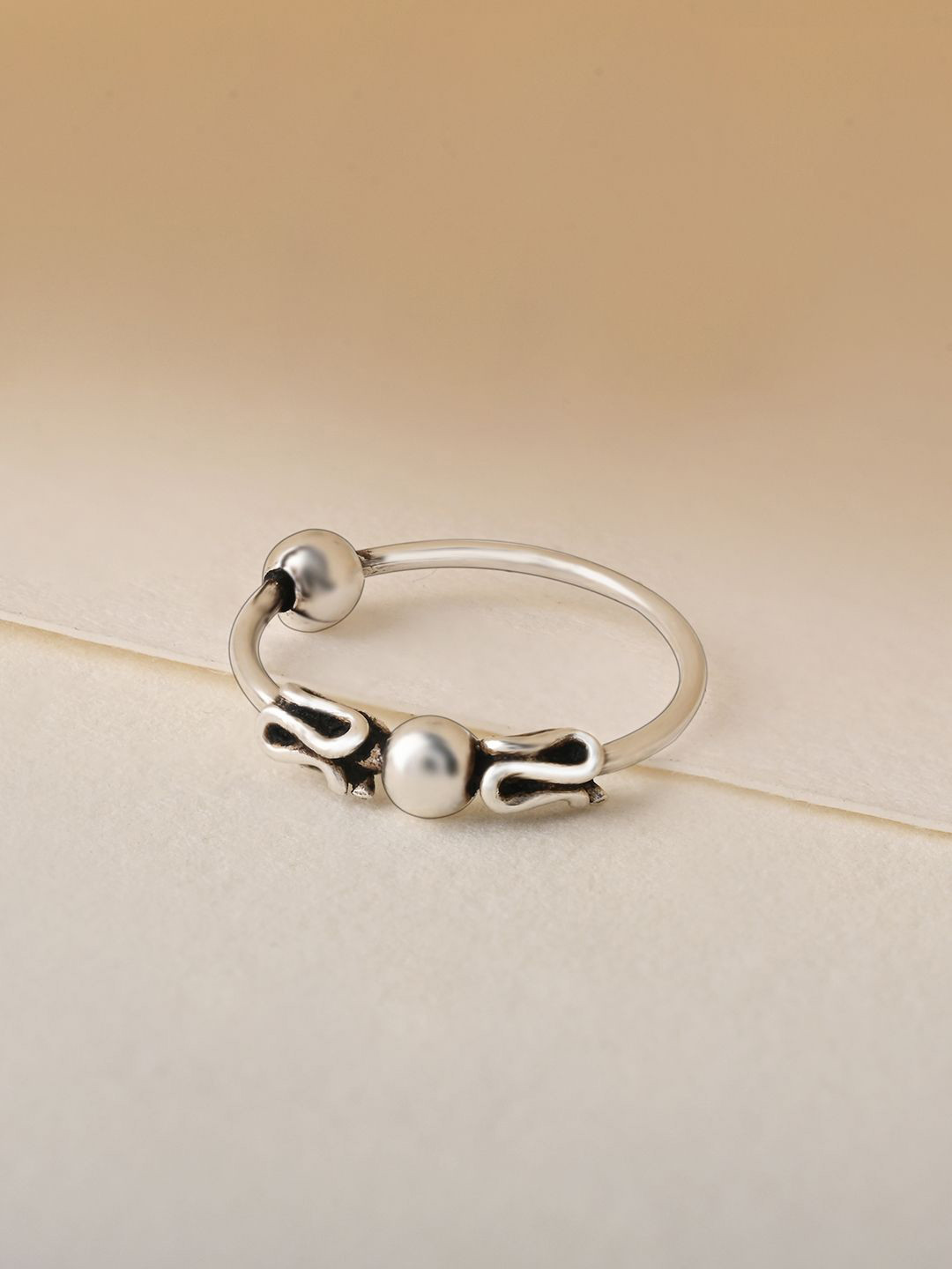 TOUCH925 Women Oxidised 925 Silver Motif Ring Nose Pin