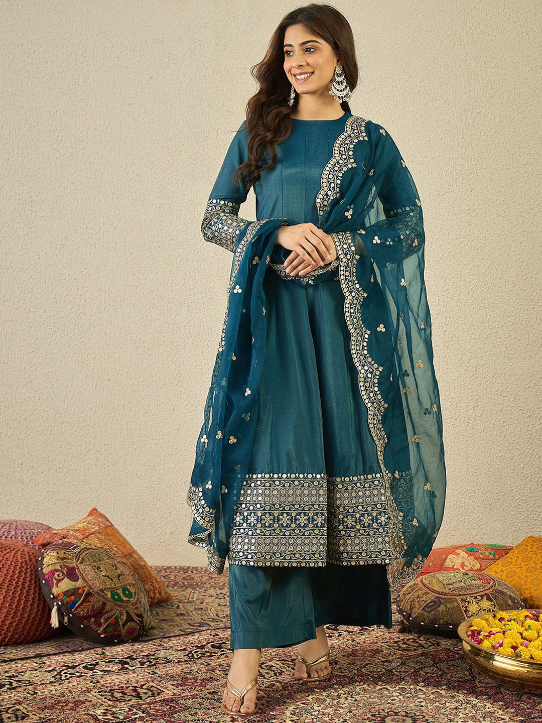 Inddus Women Ethnic Motifs Embroidered Kurta with Palazzo & Dupatta