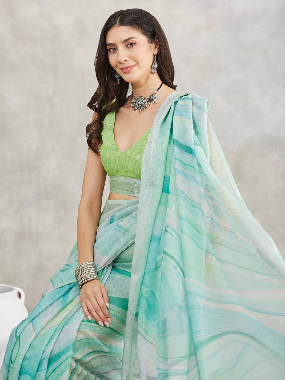 Janasya Women's Sea Green Linen Blend Abstract Printed Saree with Blouse Piece