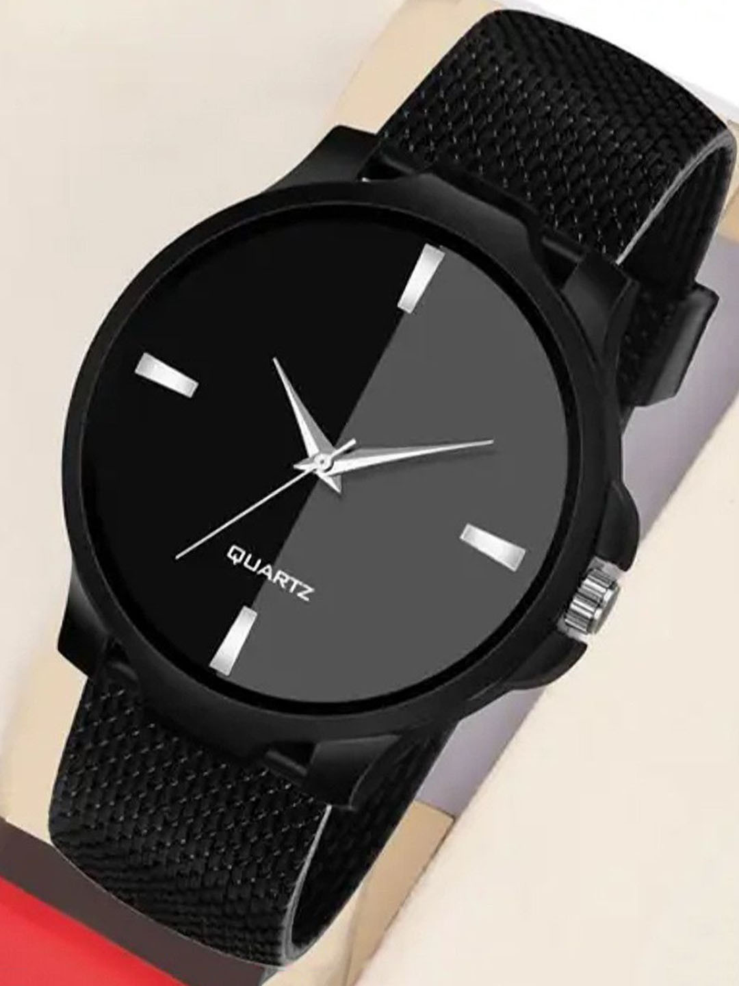 THE SHOPOHOLIC Men Round Dial & Straps Analogue Watch BG-PVC-253