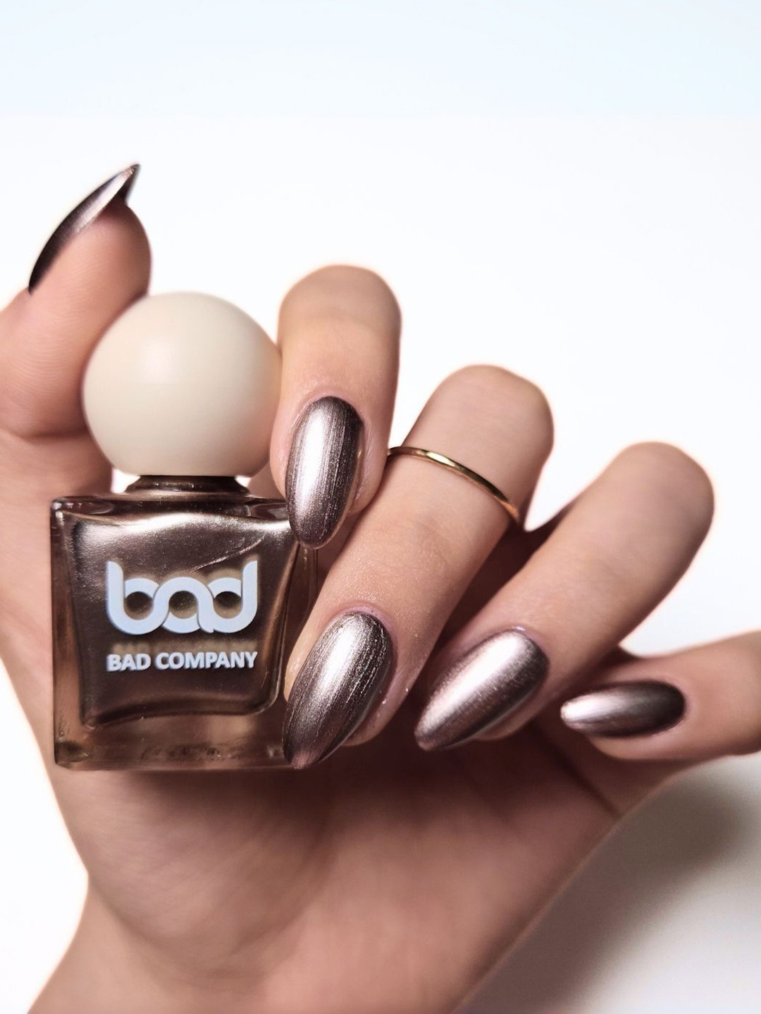 BAD COMPANY No Toxin Long Wear Nail Lacquer - 8 ml - She Who Dares, Blings! 42