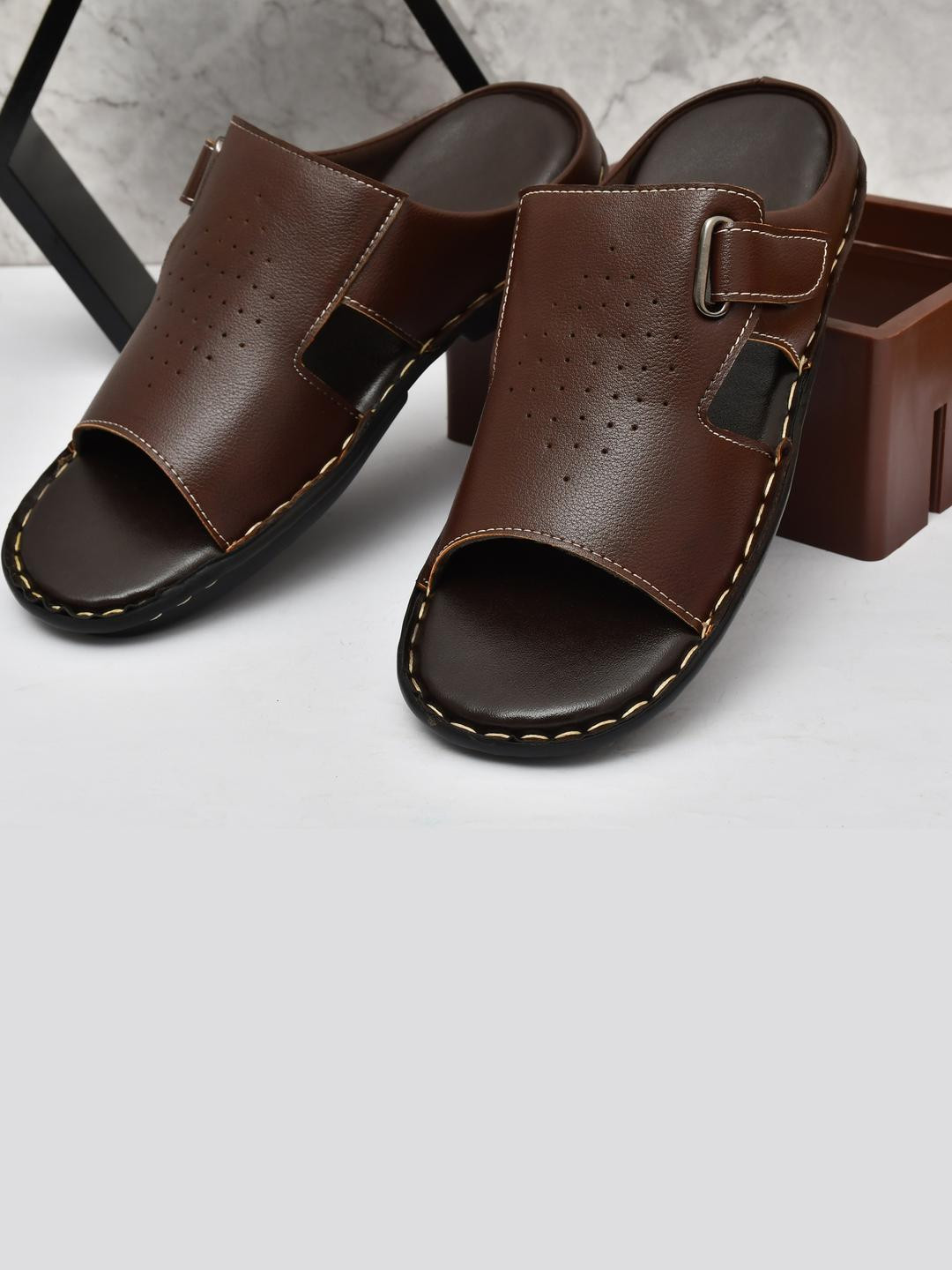 REAL BLISS FOOTWEAR Men Brown Synthetic Leather Comfort Sandals