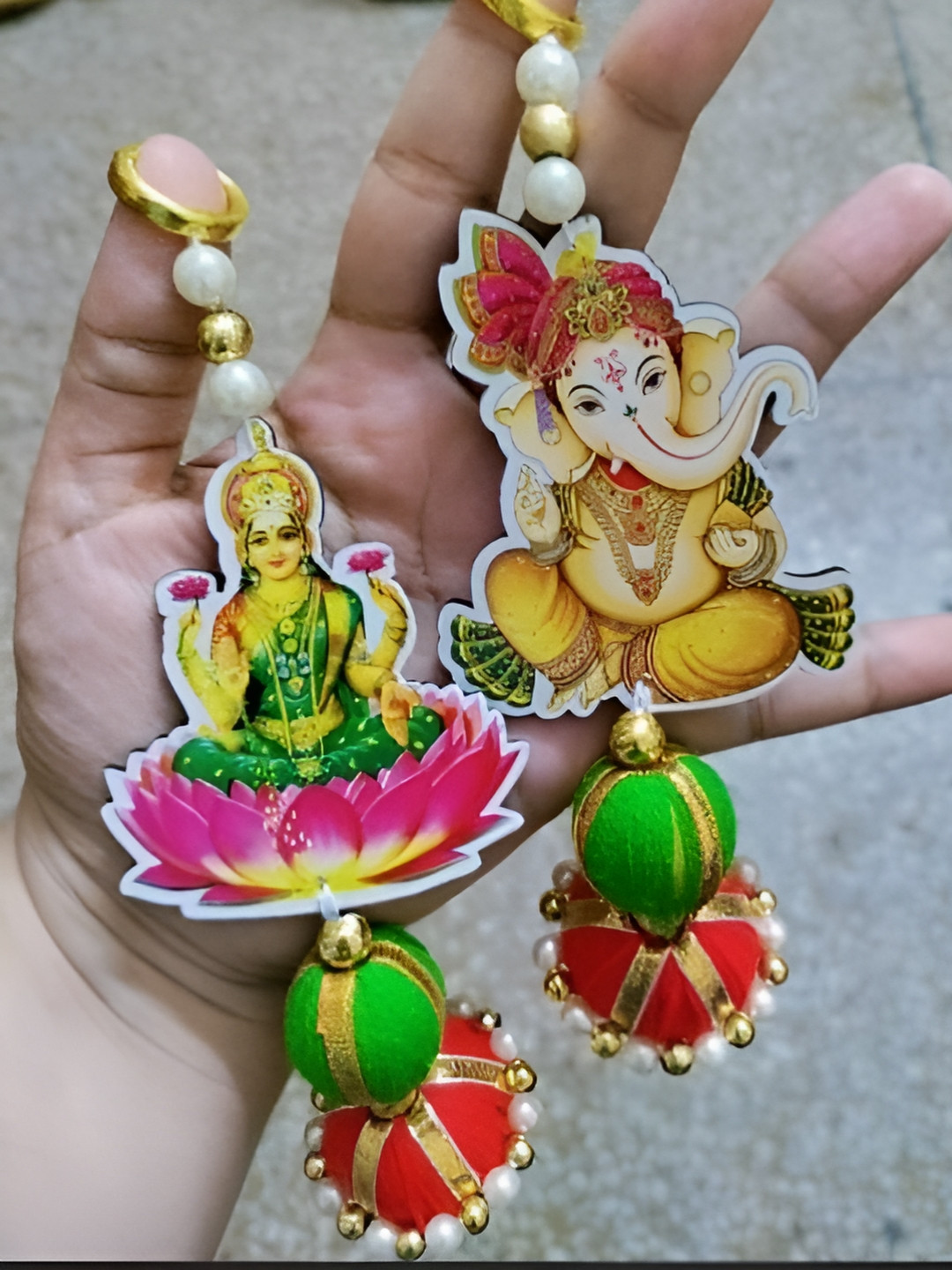 Sellplus Lakshmi Ganesh Ji Jhumki Small Hanging Festive Decor