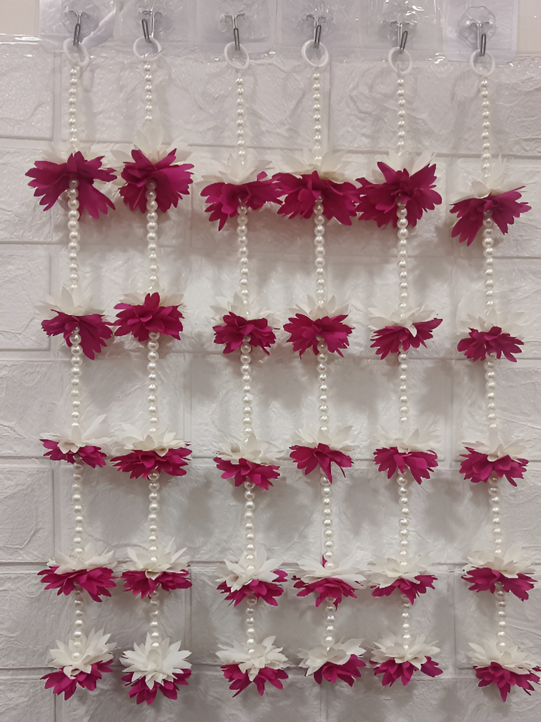 Sellplus 6Pieces White & Pink Hanging Festive Decors