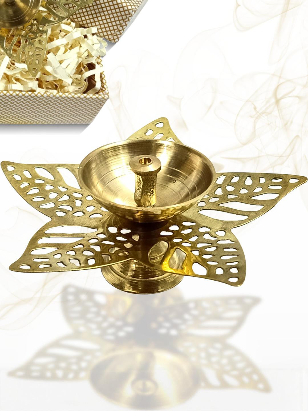 Lamina Brass Set of 2 Golden Leaf Diya Pooja Essentials