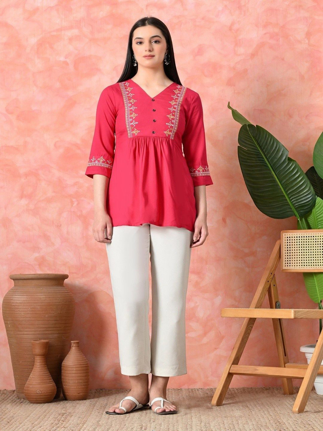 EMICA Floral Embroidered V-Neck Kurti
