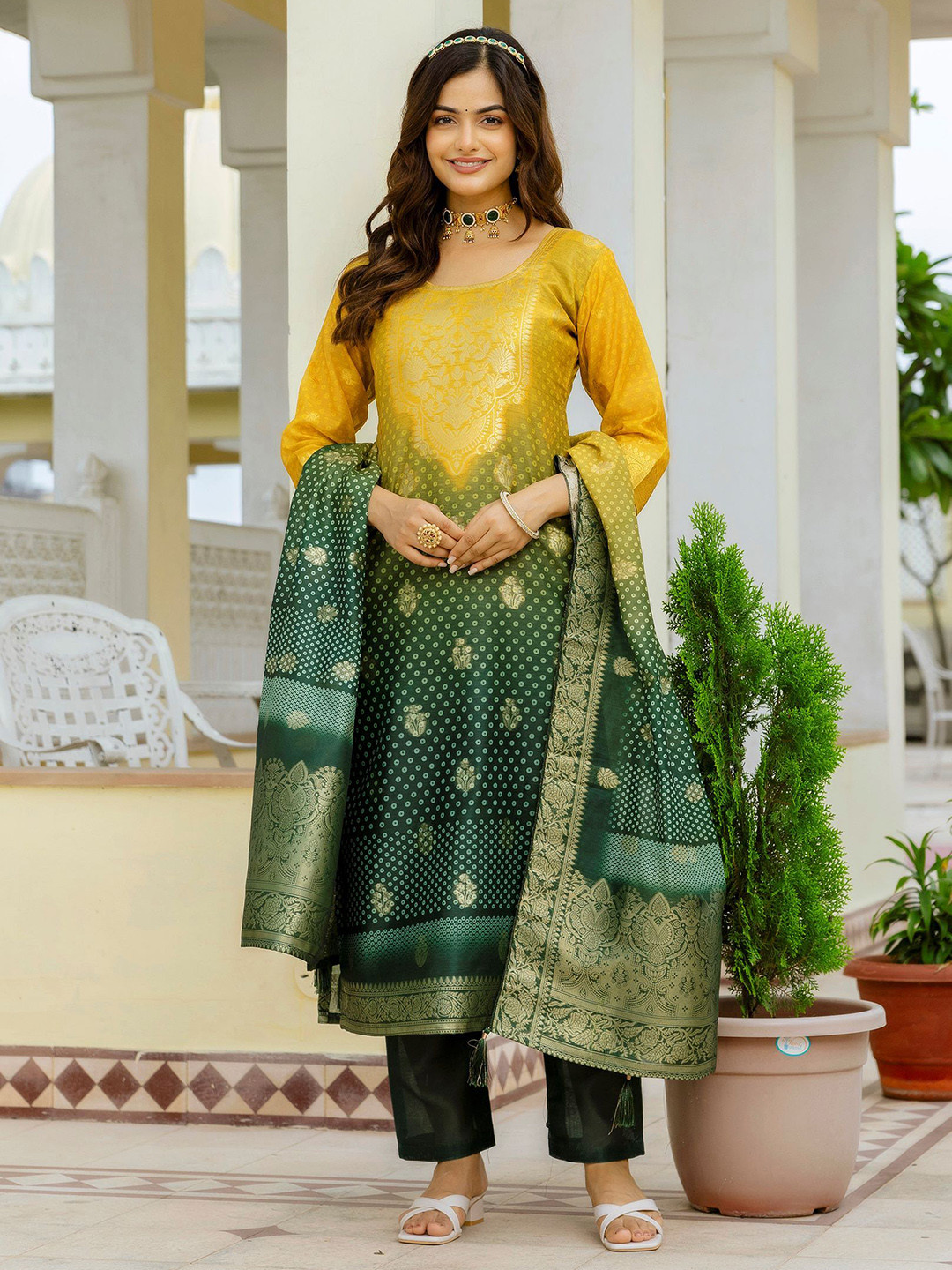 J.KANJI Women Woven Design Kurta with Trousers & Dupatta
