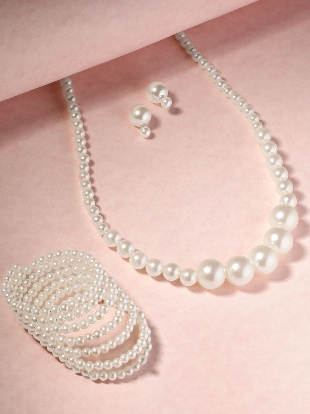 ORANGENYSHA Rhodium-Plated Pear l Beaded Jewellery Set