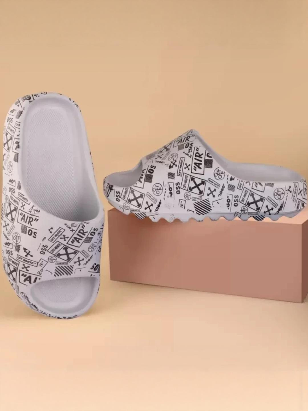 Crawl & Sprint Men Grey Rubber Sliders