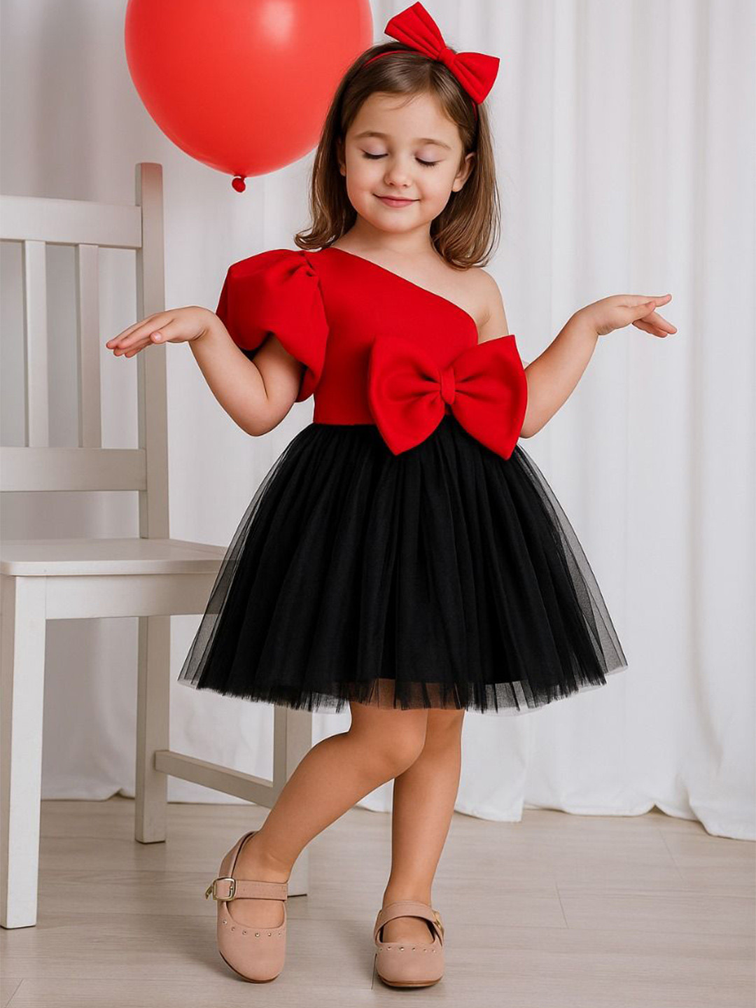 Foreverkidz Girls Minnie Bee Party Dress