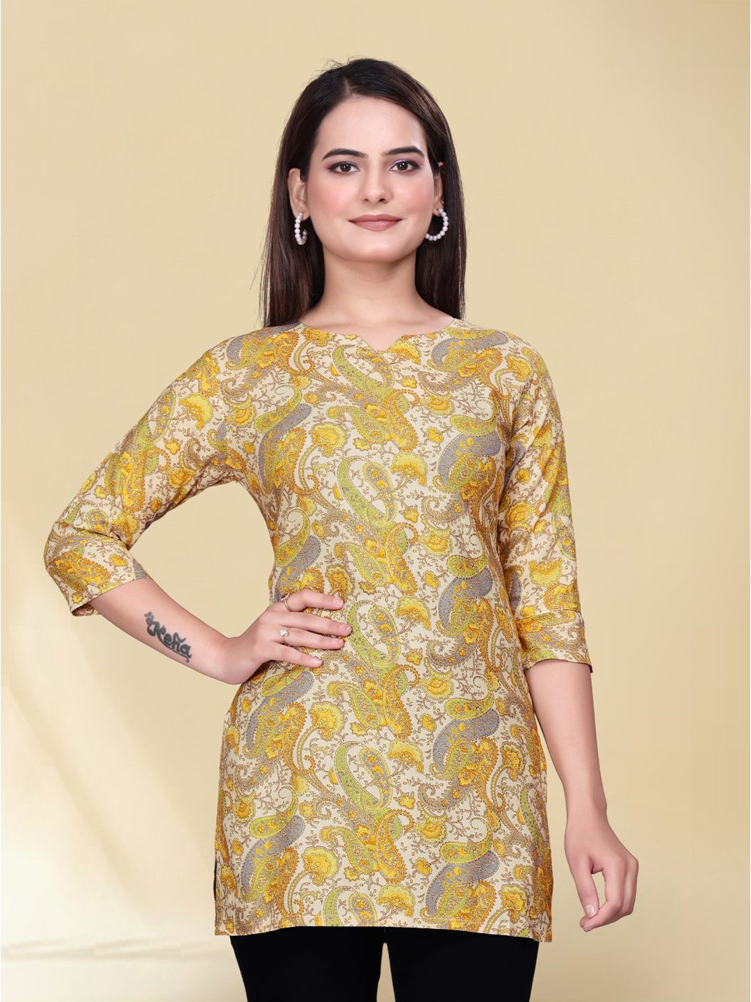 FASTCLO Ethnic Motifs Printed V-Neck Pure Cotton Kurti
