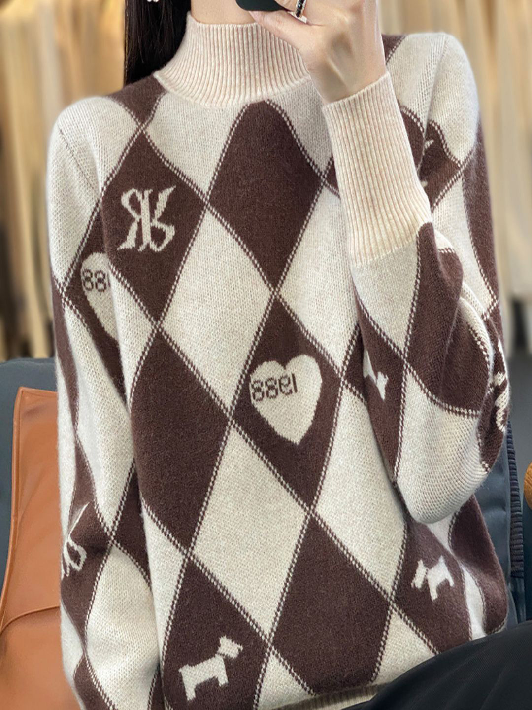 StyleCast Women Argyle Pattern Long Sleeve Mock Neck Pullover Sweater