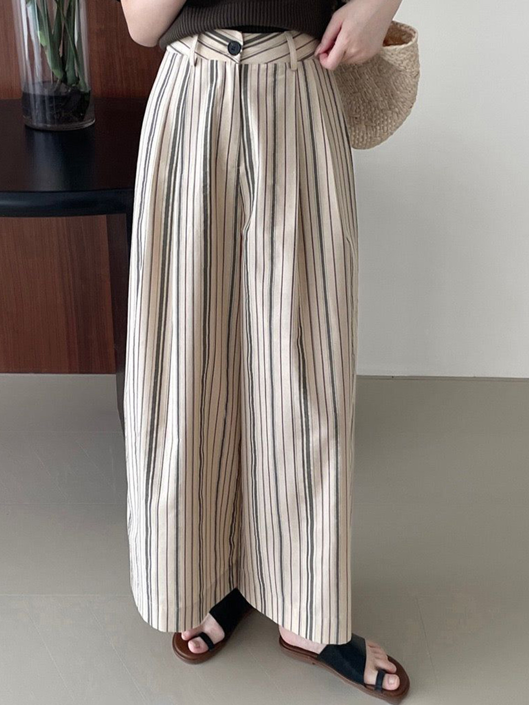 Miss Mosa By Akanksha  Beige Elon Statement Striped Pants
