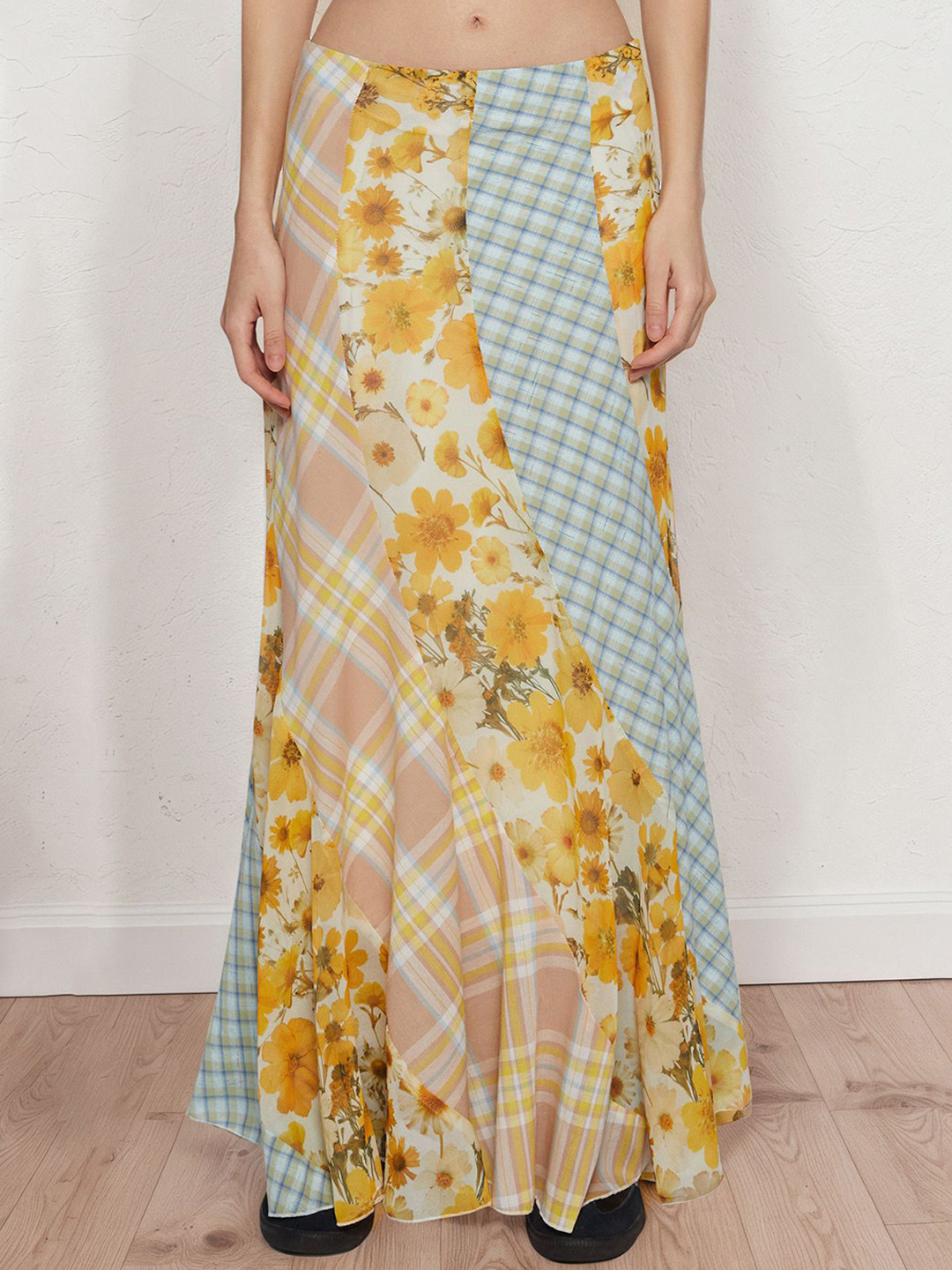 StyleCast Women Printed A-Line Ruched Maxi Skirt