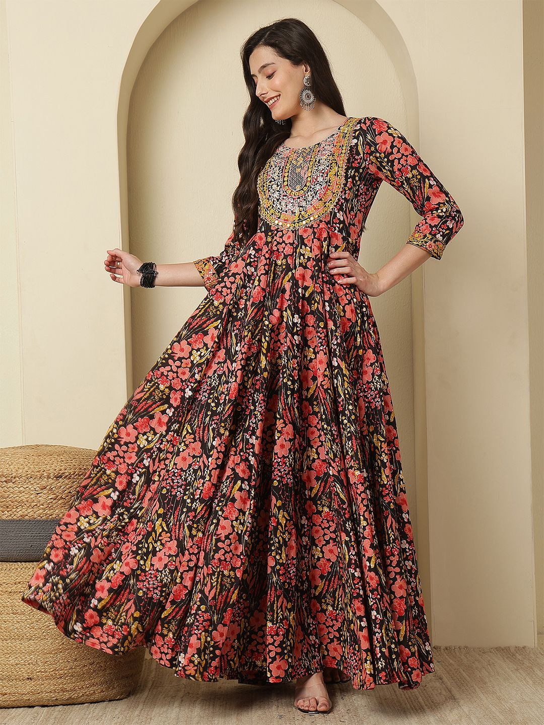 GLAM ROOTS Women Floral Printed Daily Anarkali Kurta