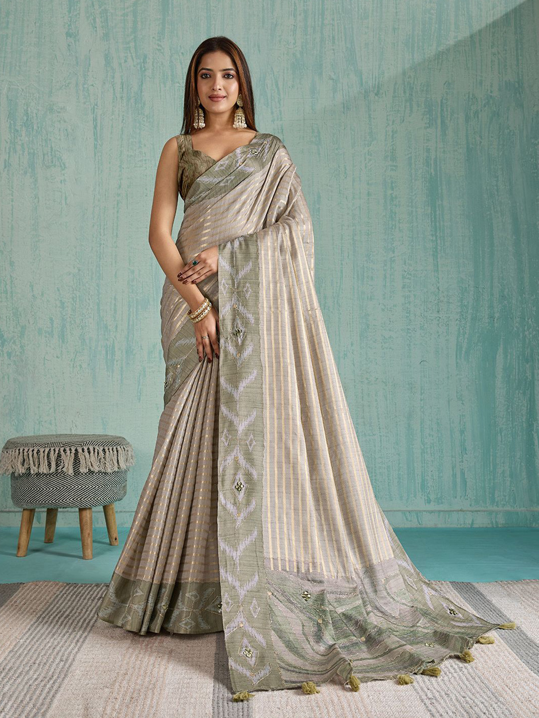 Mitera Striped Aari Work Silk Blend Velvet Border Saree with Unstitched Printed Blouse