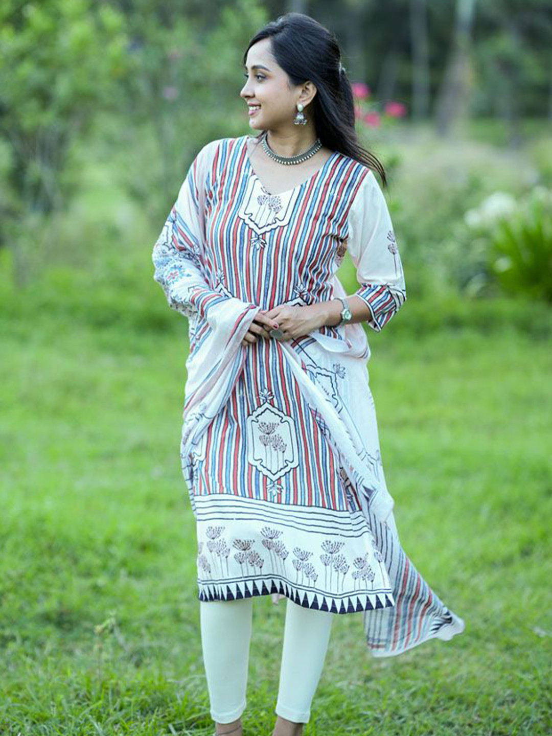Eilaa Women Printed Regular Pure Cotton Kurta With Dupatta