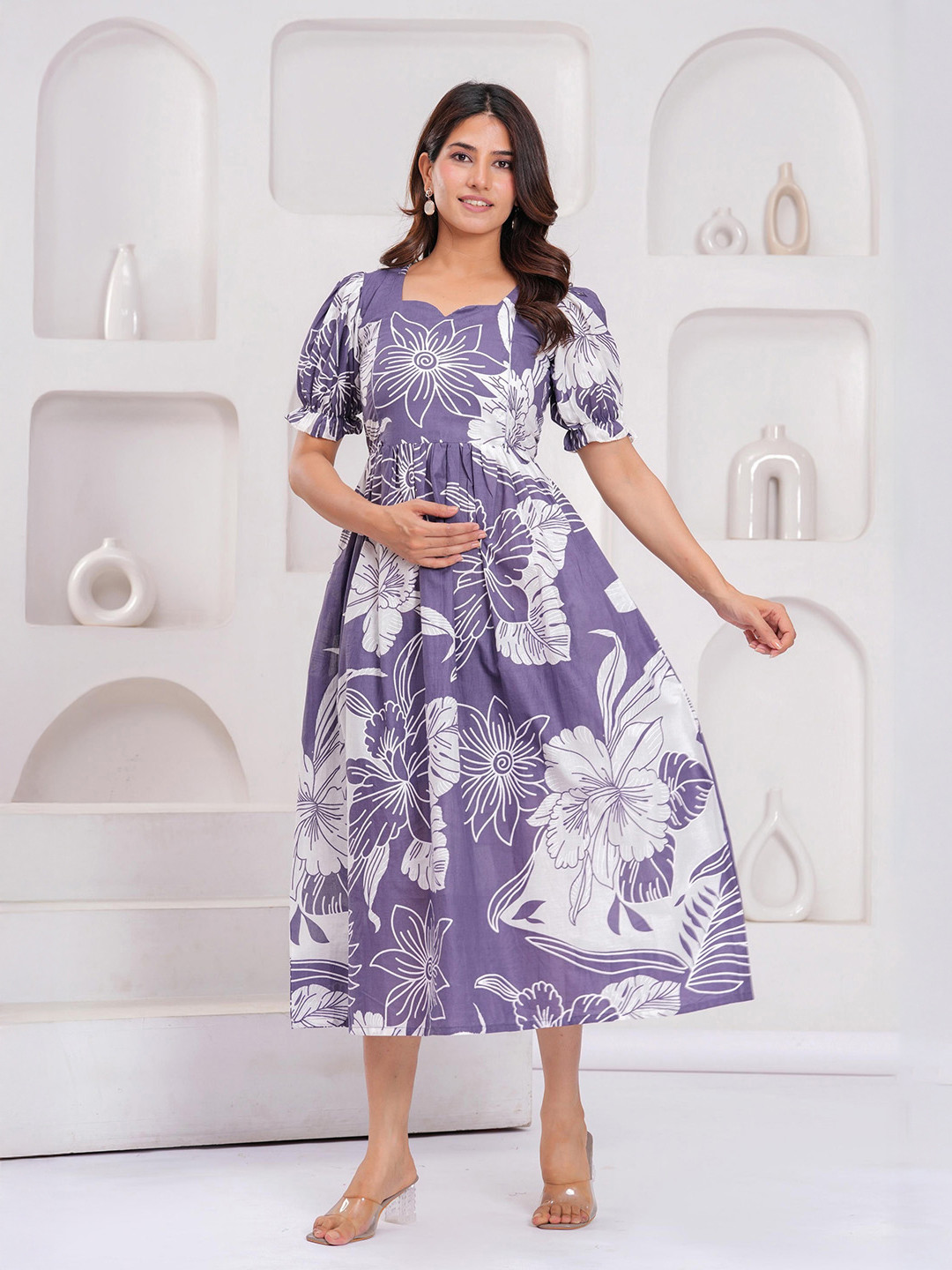 Machla Women Floral Printed Sweatheart Neck Puff Sleeves Maternity Kurta
