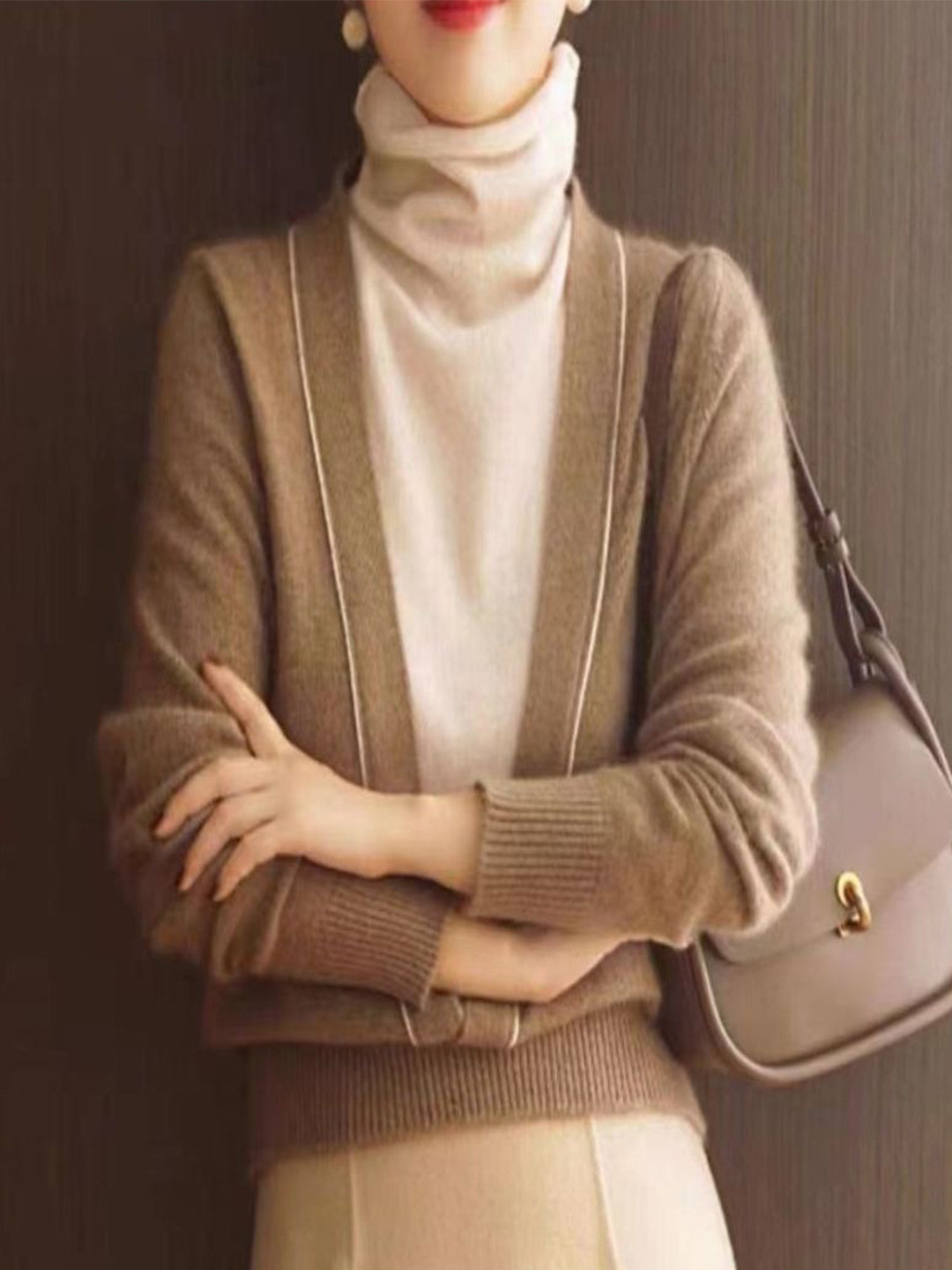 StyleCast Women Ribbed V-Neck Cotton Cardigan With Contrast Piping