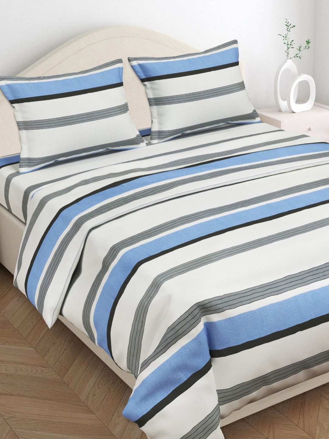 bsb home White & Blue Striped 160 TC Cotton Super King Bedsheet Set 2.74 m x 2.74 m