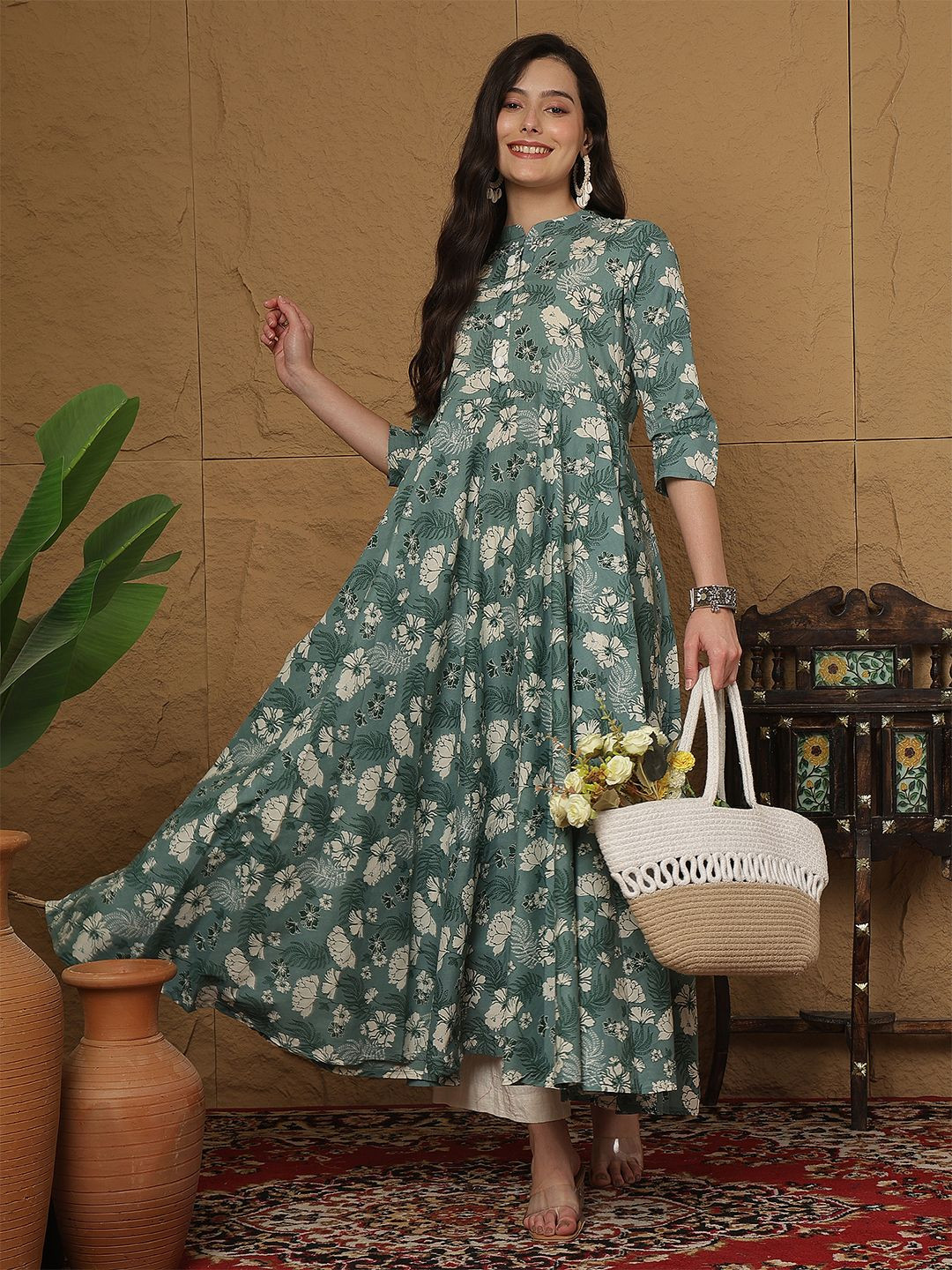 GLAM ROOTS Floral Printed Asymmetric Anarkali Cotton Kurta