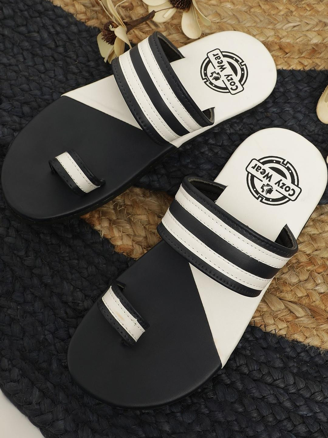 Cozy Wear Men Black And White One Toe Sliders