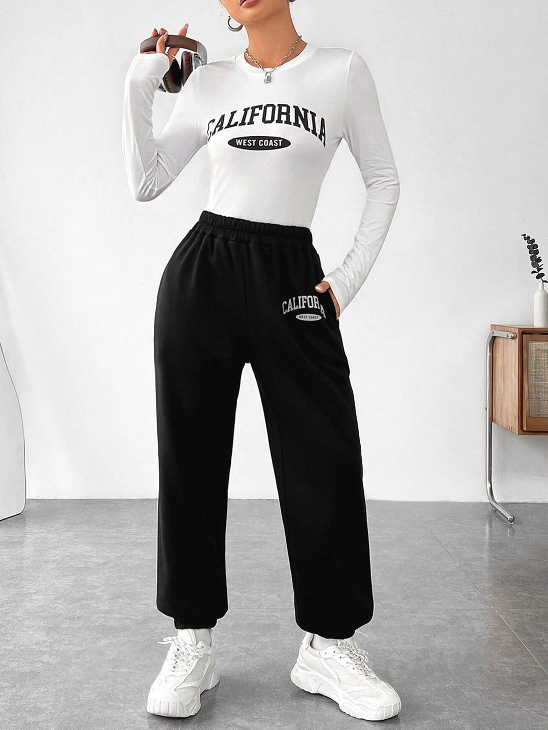 California West Coast Printed T-shirt and Jogger Co-Ord Set
