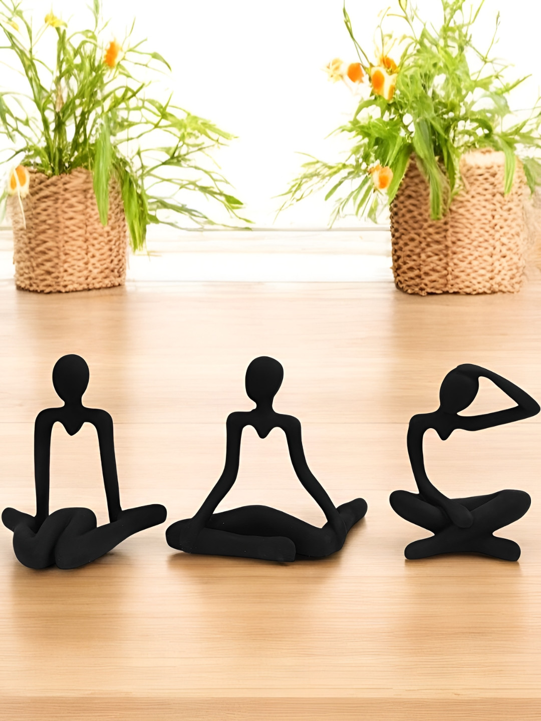 SkyKey Black Minimalist Yoga Figurine Showpiece