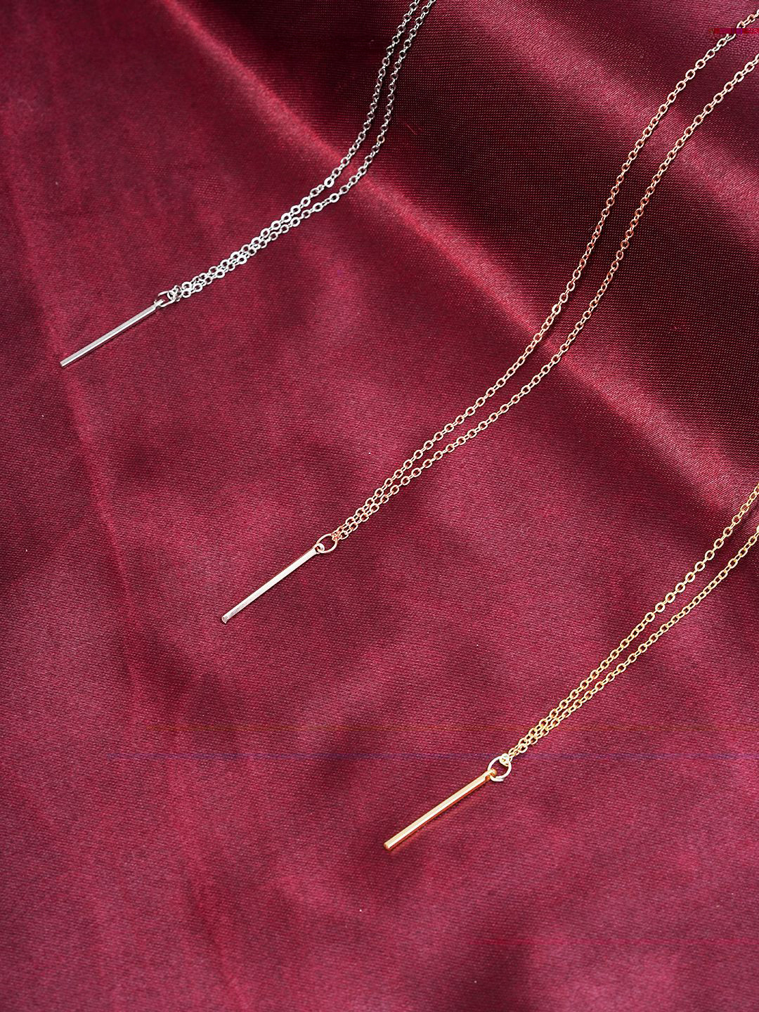 STYOLLO Set Of 3 Gold-Plated Contemporary Pendants With Chains