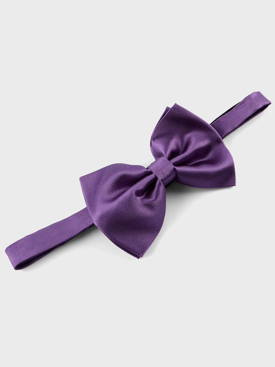 Big Hello - The Plus Life Men DapperChic Bow Tie