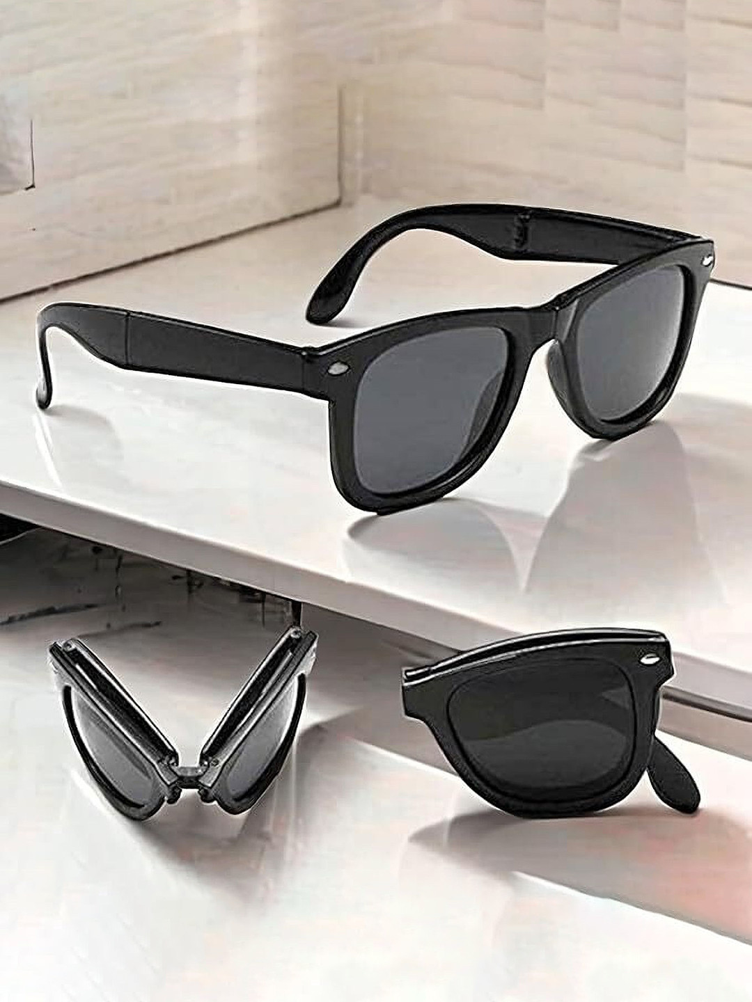 HAYDEN haiza Men Black Lens & Black Square Sunglasses with Polarised Lens candy folding