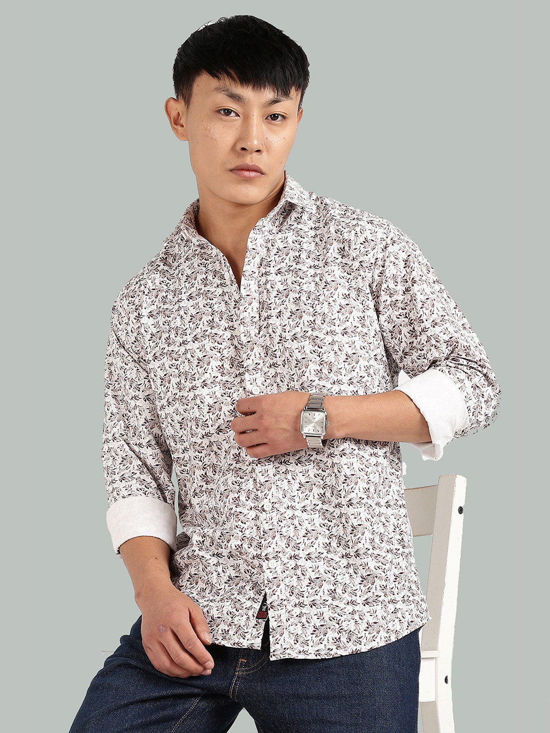 7TH LEGION Men Smart Fit Floral Printed Spread Collar Casual Shirt